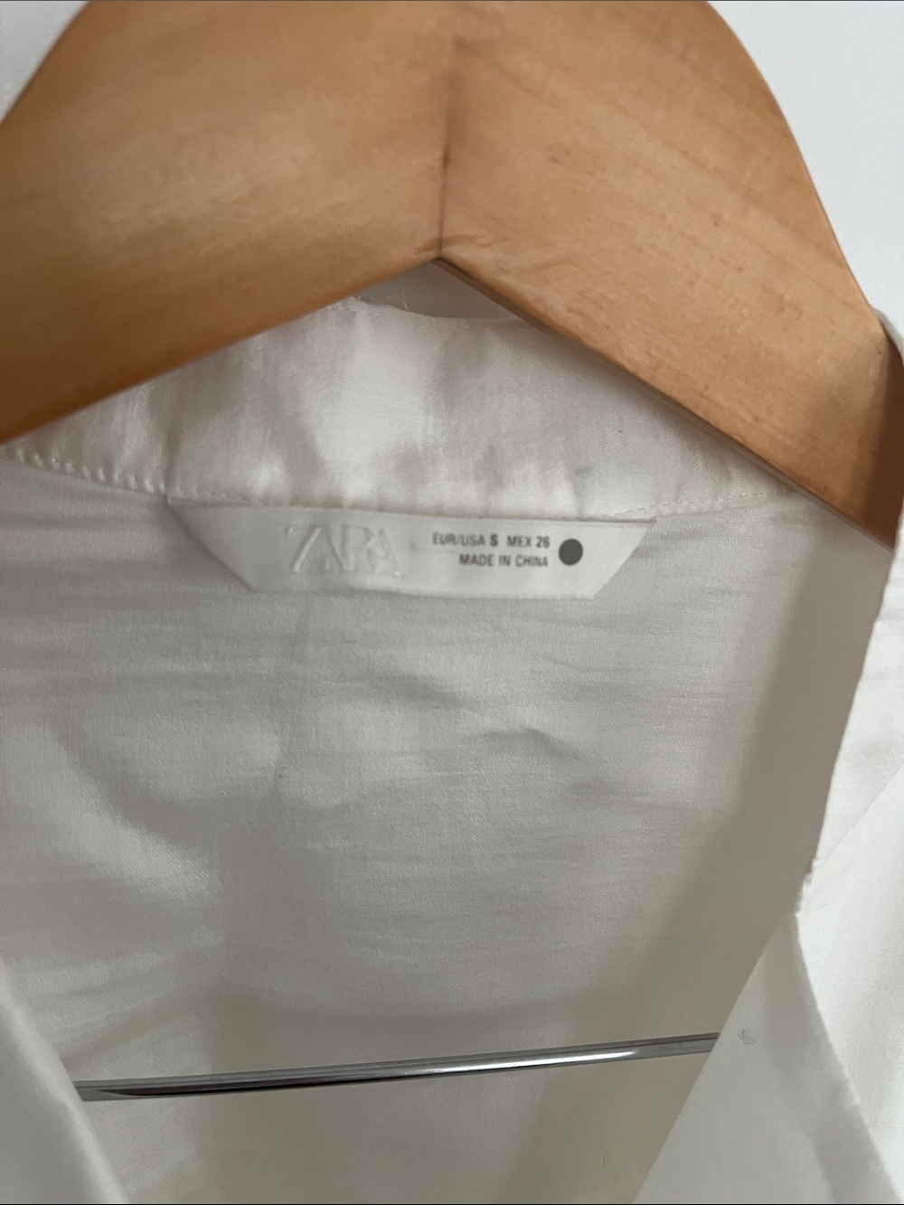 Zara Button-Down Shirt - Picture 4 of 9
